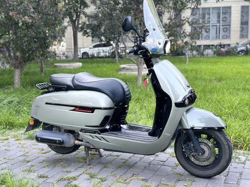 二手维多利亚Sixties 300i
