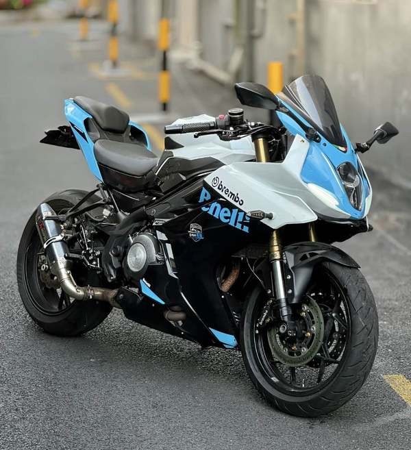 二手贝纳利龙卷风 Tornado 302R