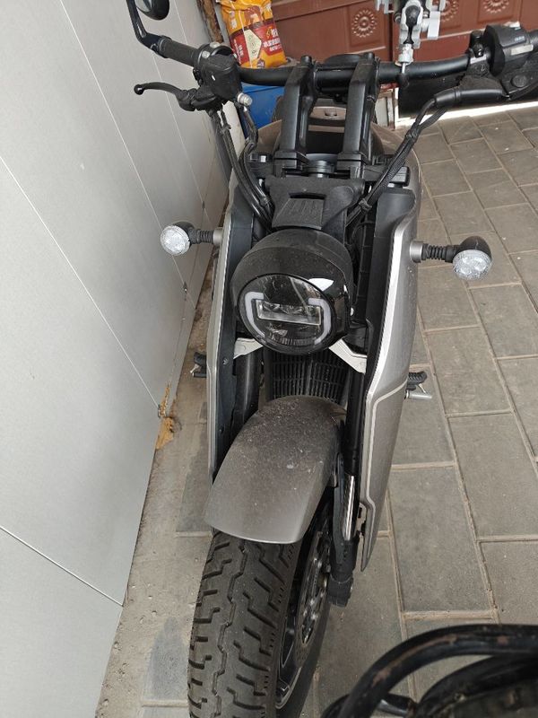 二手QJMOTOR闪400