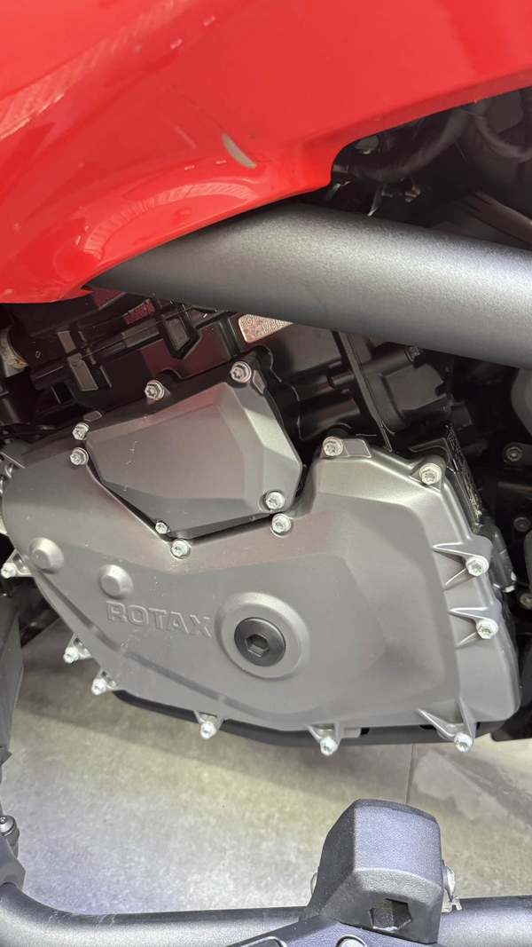 二手庞巴迪Spyder F3 