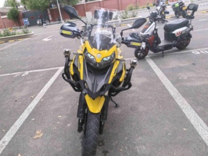 二手贝纳利金鹏 TRK502