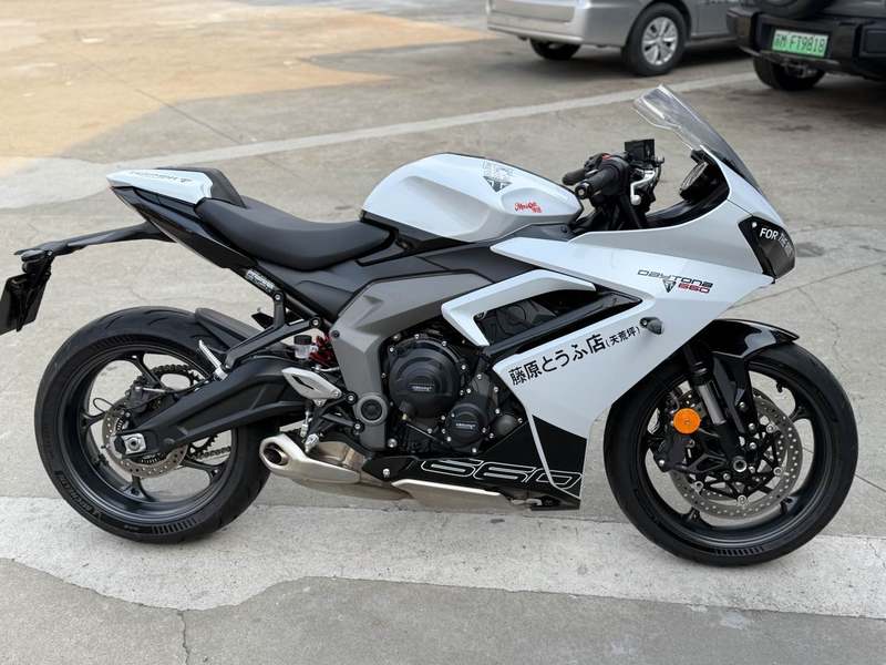 二手凯旋Daytona 660