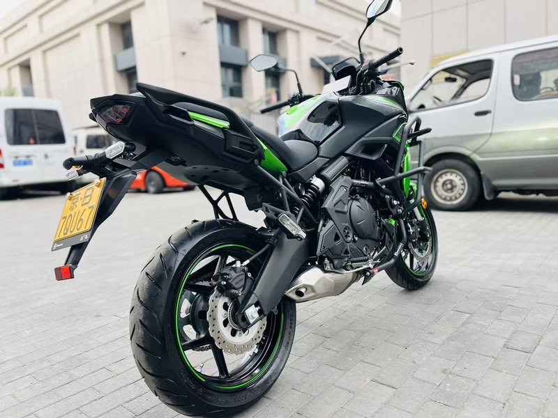 二手川崎Versys 650 