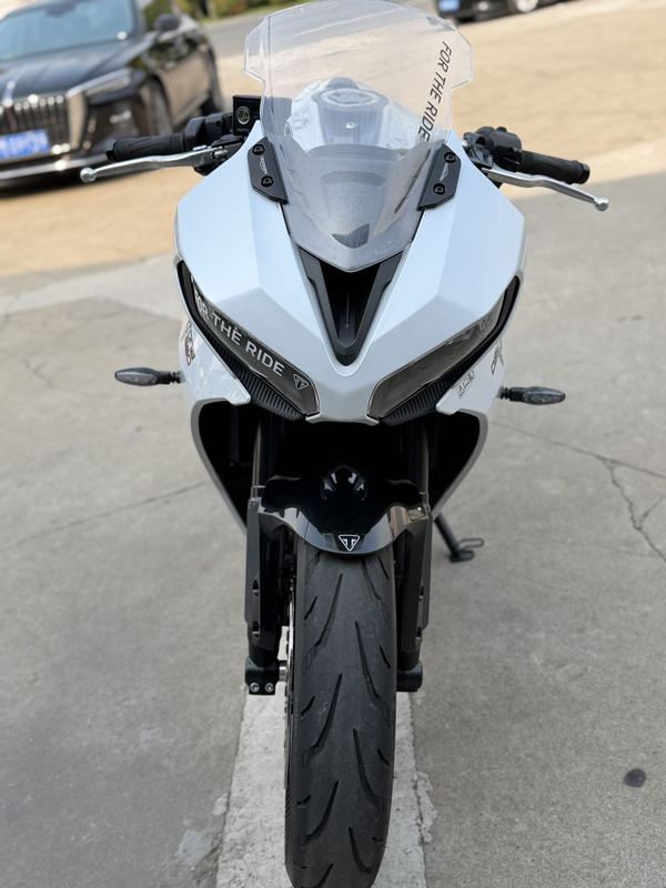 二手凯旋Daytona 660