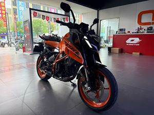二手KTMR2R390 Duke