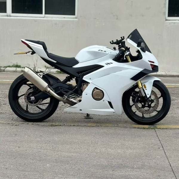 二手张雪机车500RR