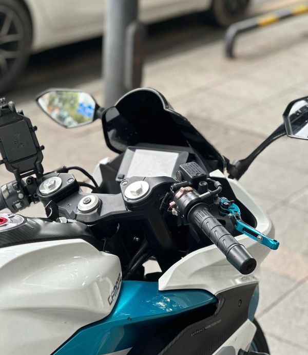 二手春风250SR