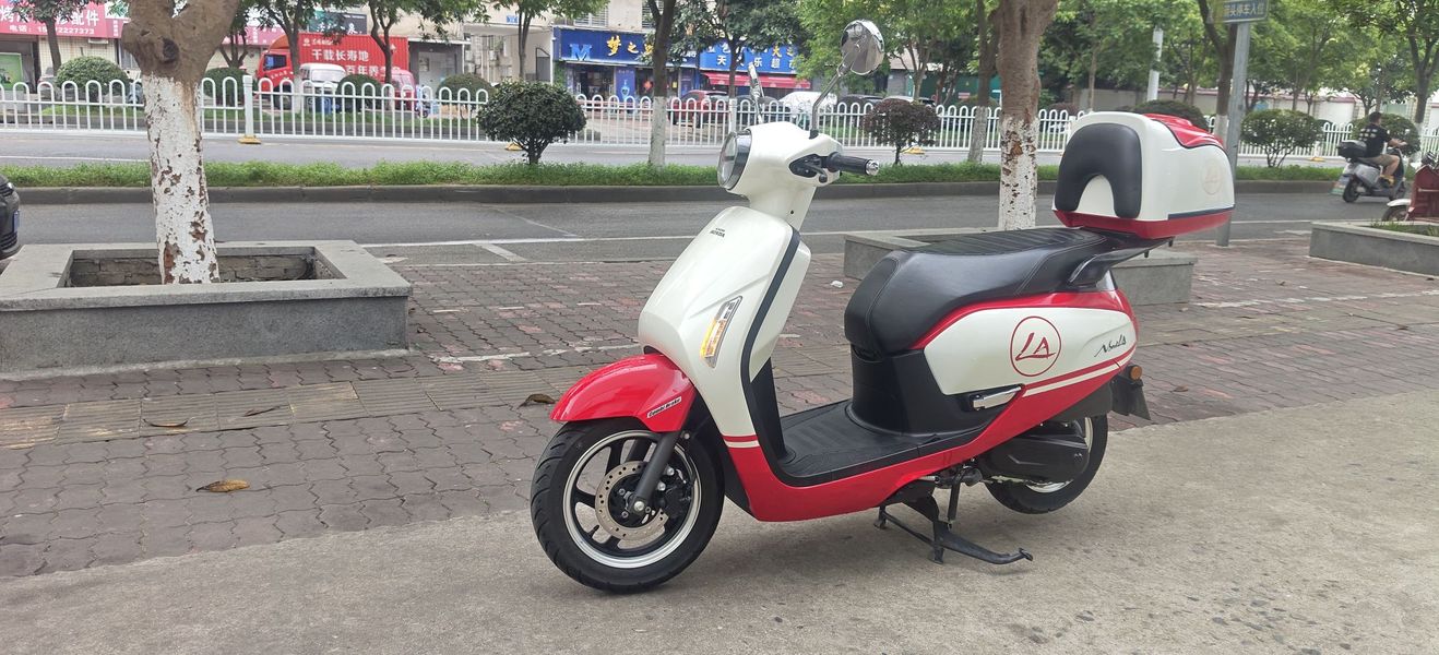 二手新大洲本田NS125LA