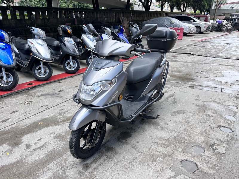 二手豪爵虎鲨VX125