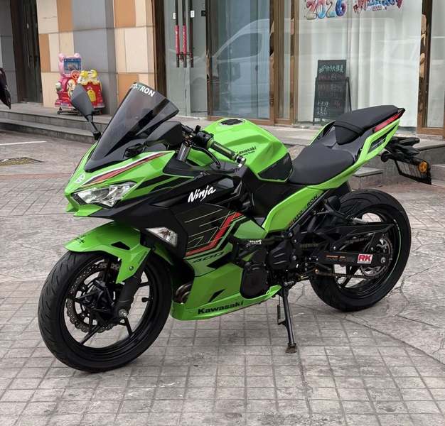 二手川崎Ninja 400