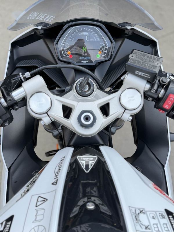 二手凯旋Daytona 660