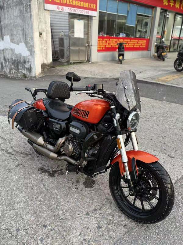 二手QJMOTOR闪300