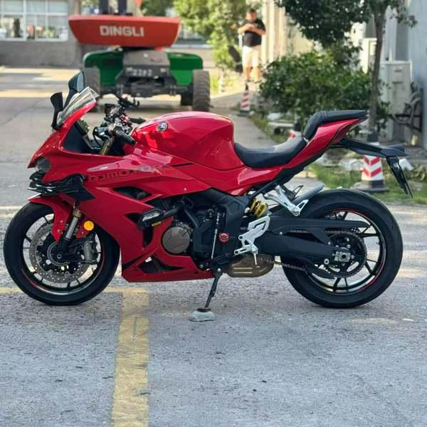 二手QJMOTOR赛600
