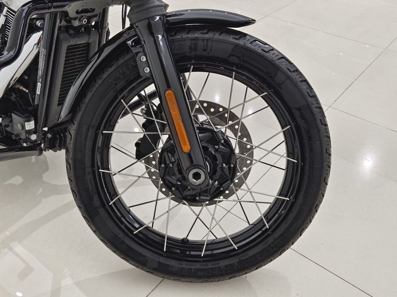 二手哈雷戴维森街霸 Street Bob