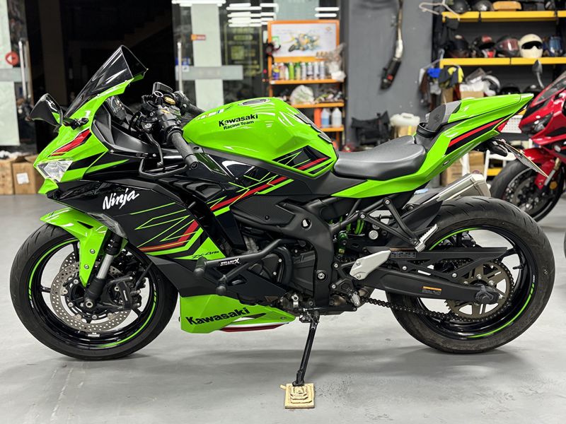 二手川崎ZX-4R