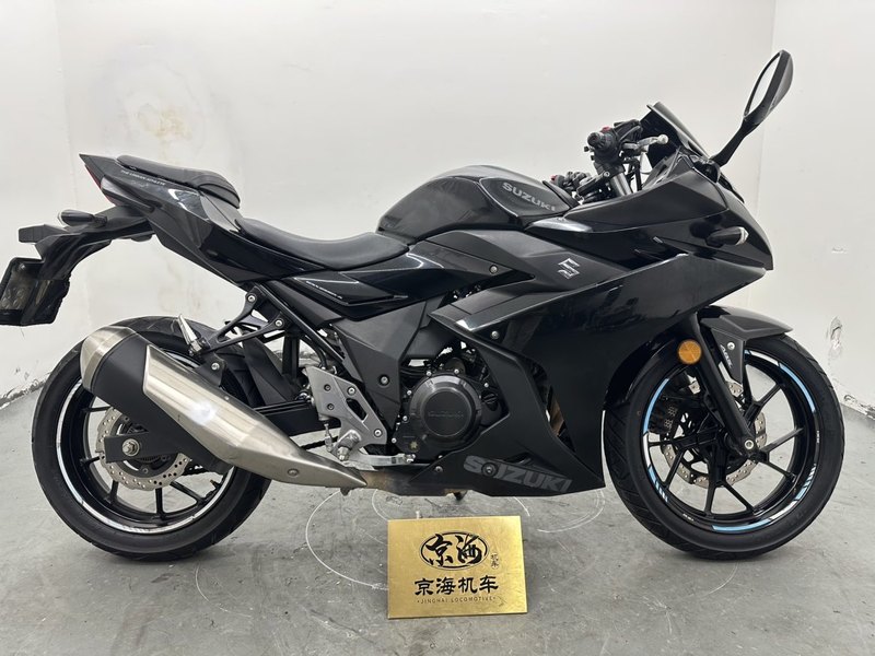 二手豪爵铃木GSX250R