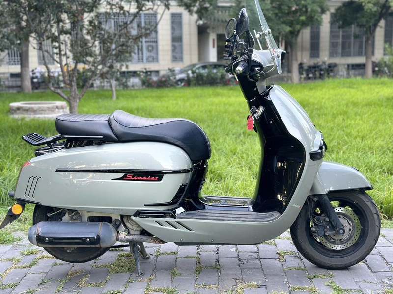 二手维多利亚Sixties 300i