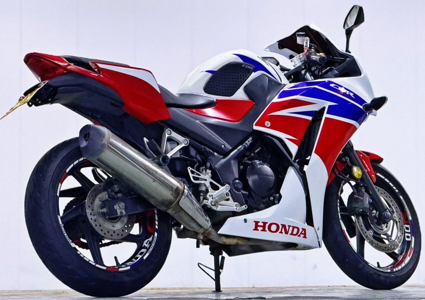 二手本田CBR300R