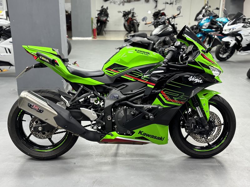 二手川崎ZX-4R