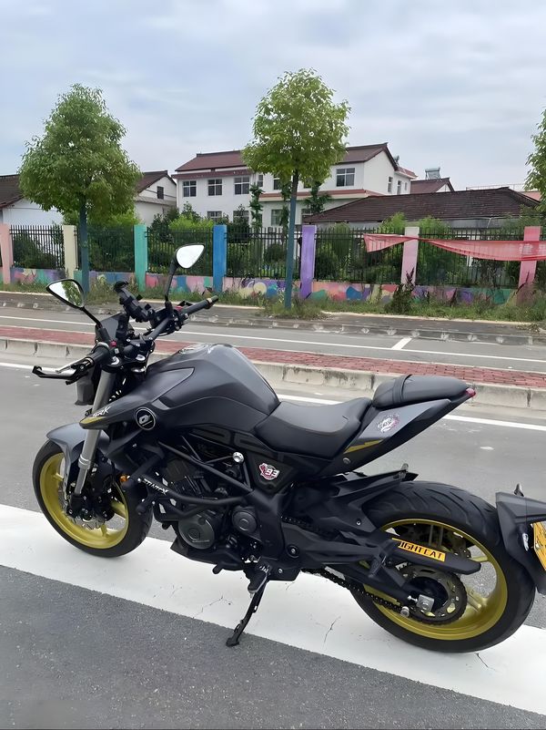 二手QJMOTOR追350