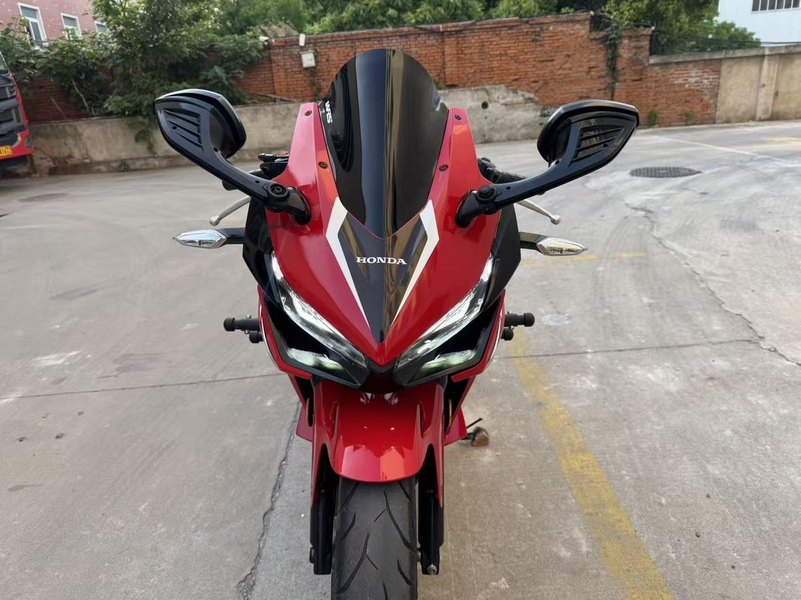 二手本田CBR400R