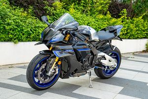 二手雅马哈YZF-R1