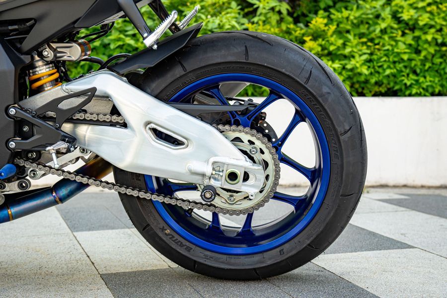 二手雅马哈YZF-R1