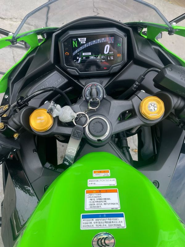 二手川崎ZX-4R