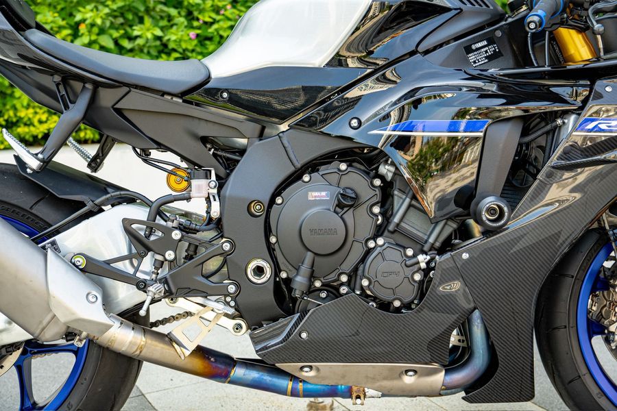 二手雅马哈YZF-R1