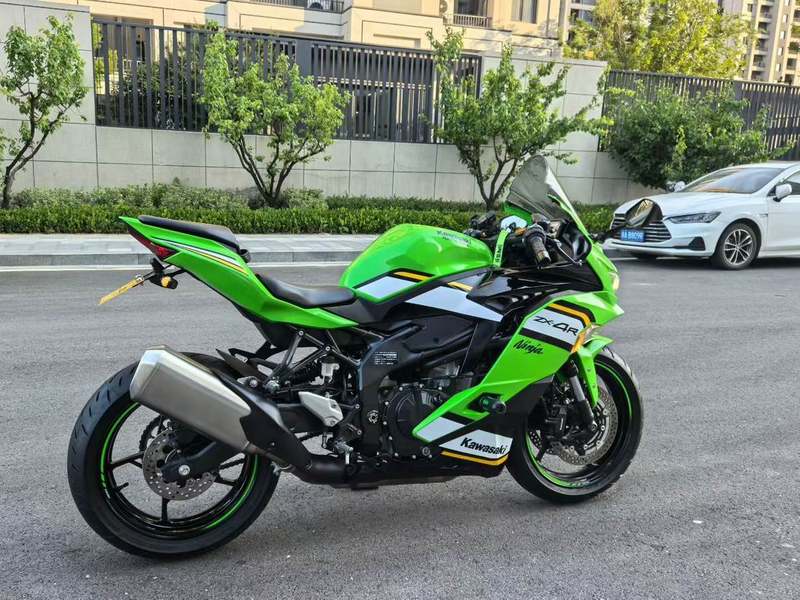二手川崎ZX-4R