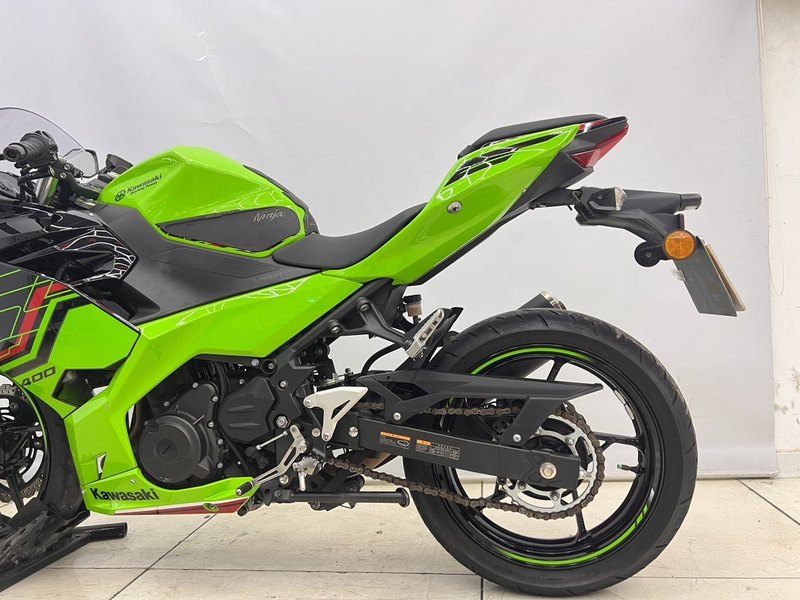 二手川崎Ninja 400