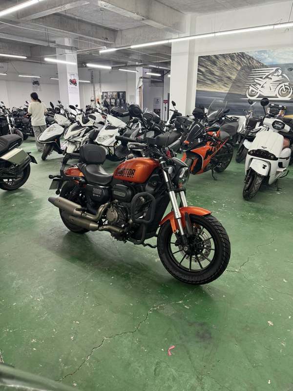 二手QJMOTOR闪300