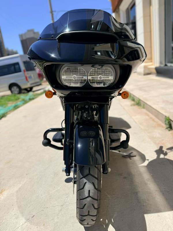 二手哈雷戴维森公路滑翔 Road Glide