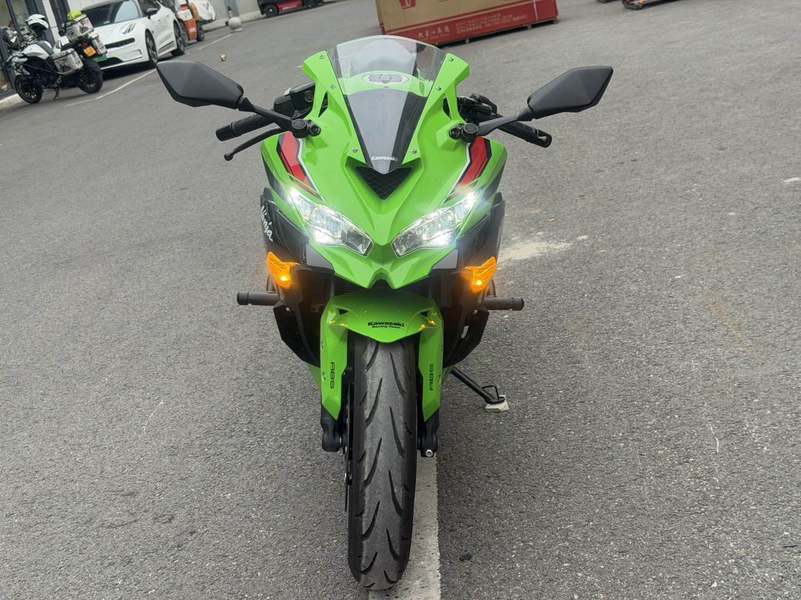 二手川崎ZX-4R