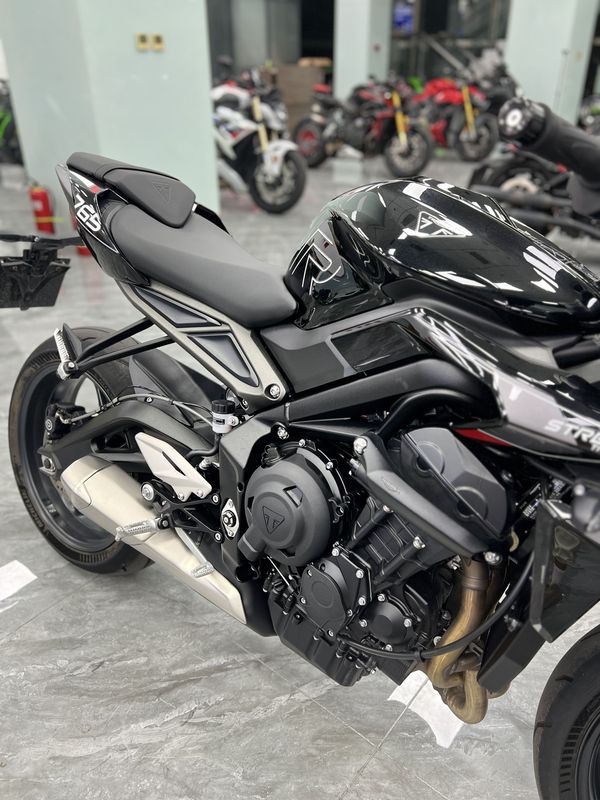 二手凯旋Street Triple 765