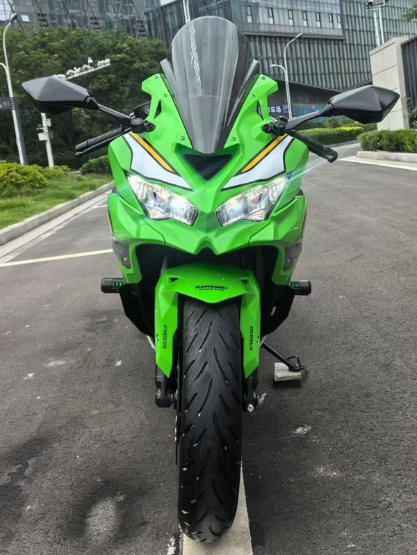 二手川崎ZX-4R