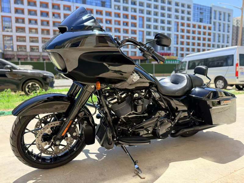 二手哈雷戴维森公路滑翔 Road Glide