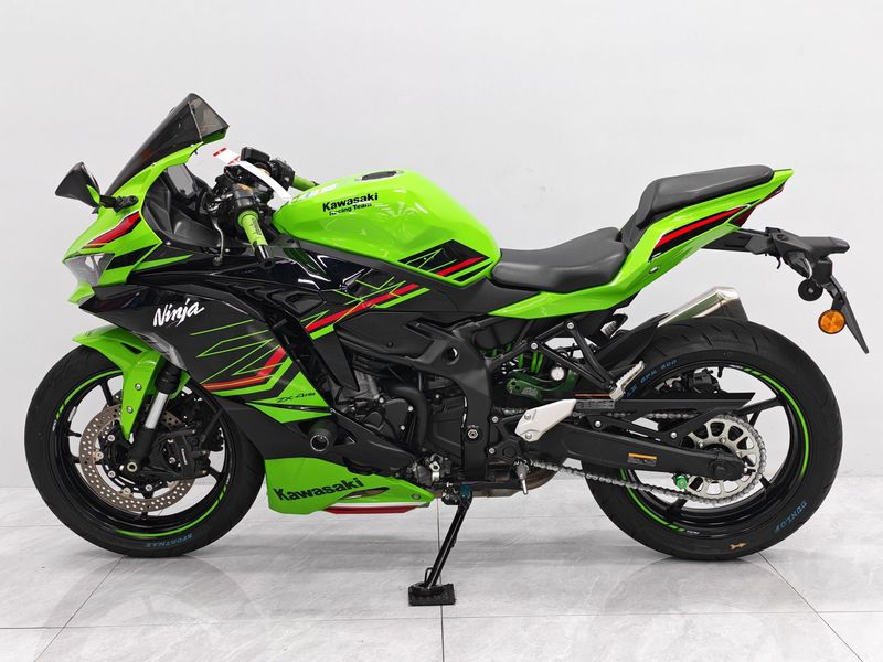 二手川崎ZX-4R