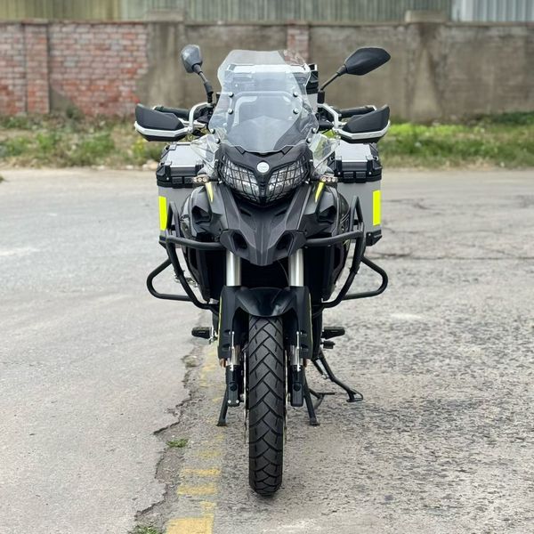 二手贝纳利金鹏 TRK502