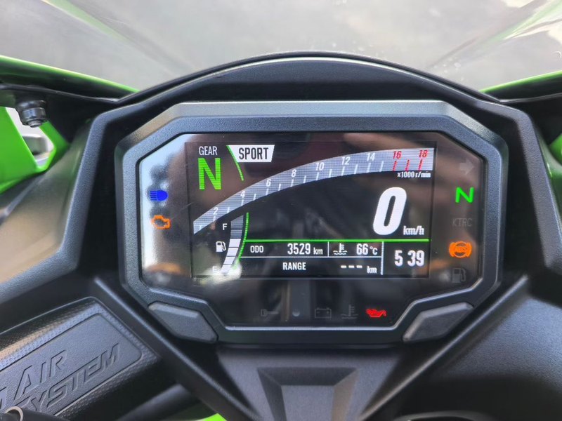 二手川崎ZX-4R