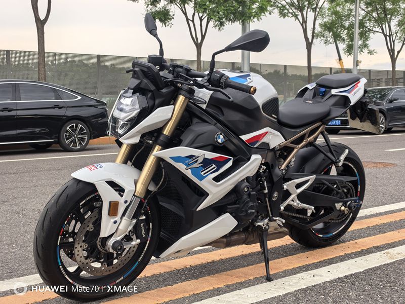 二手宝马M 1000 R