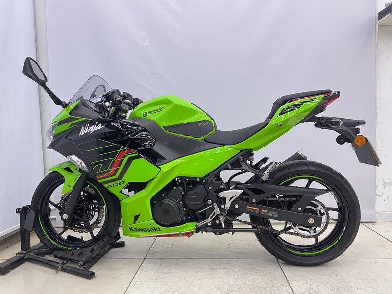 二手川崎Ninja 400
