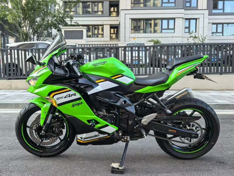 二手川崎ZX-4R
