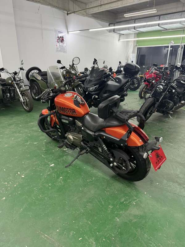 二手QJMOTOR闪300