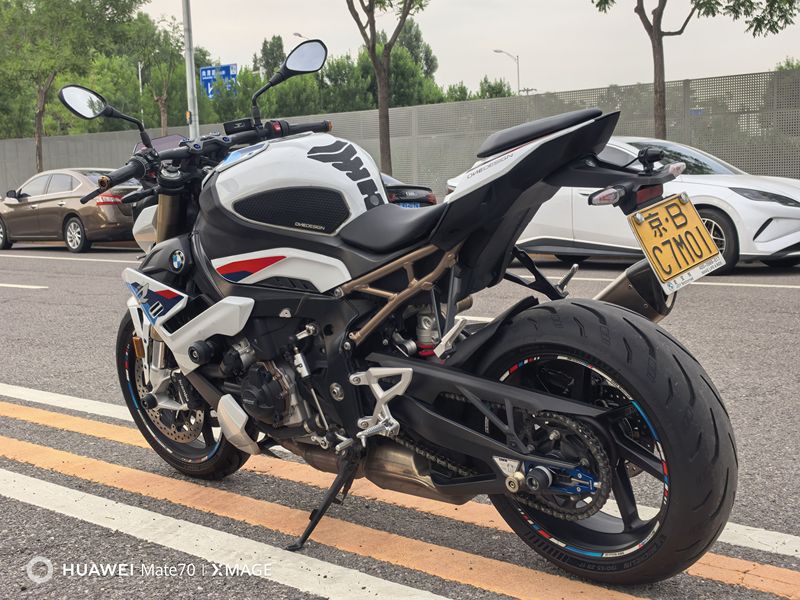 二手宝马M 1000 R