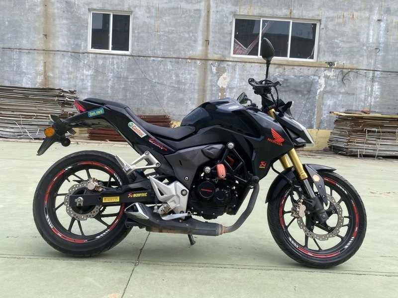二手五羊本田CB190R 暴锋眼