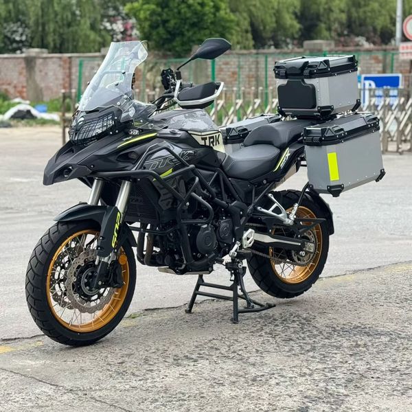 二手贝纳利金鹏 TRK502