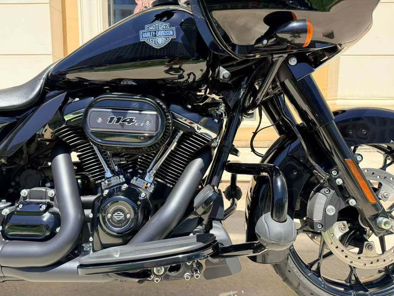 二手哈雷戴维森公路滑翔 Road Glide