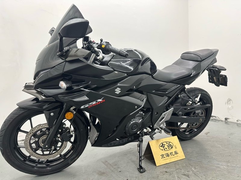 二手豪爵铃木GSX250R