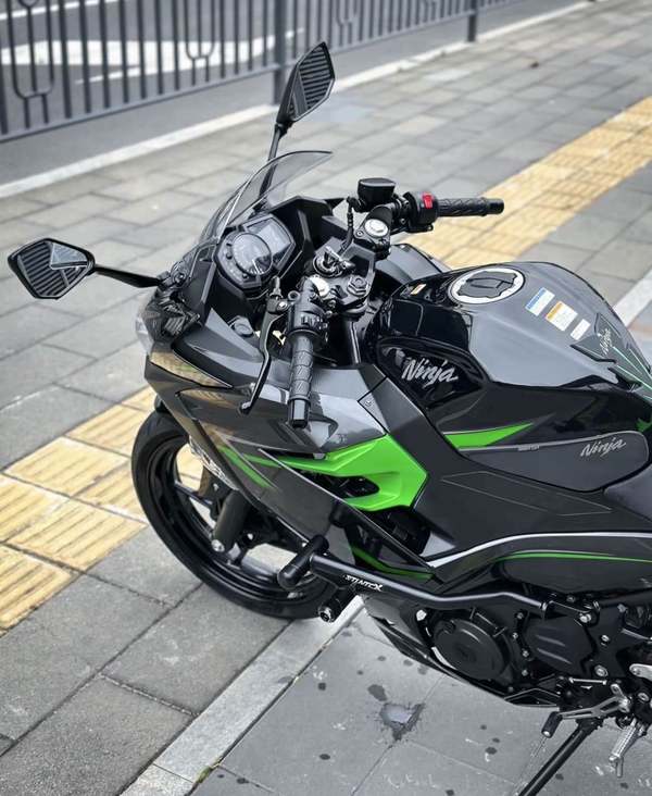 二手川崎Ninja 400